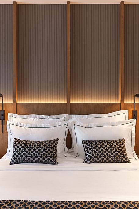 Side Bed